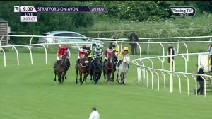 Video preview image for Stratford-on-Avon 21:00 - Visit racingtv.com Handicap Hurdle (5)