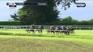 Video preview image for Clonmel 19:55 - Bulmers Light Beginners Chase