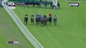 Video preview image for Goodwood 20:20 - William Hill Epic Value Amateur Jockeys' Handicap (4)