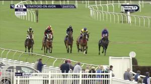 Video preview image for Stratford-on-Avon 16:35 - Happy Birthday Mary Handicap Chase (4)