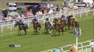 Video preview image for Beverley 15:17 - Beverley Annual Badgeholders Handicap (6)
