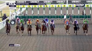 Video preview image for KEMPTON PARK 20:40 - Kempton Park Supporting Racing Staff Week Handicap (6)