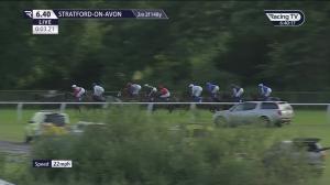 Video preview image for Stratford-on-Avon 18:40 - Hook Norton Equine Vets Handicap Hurdle (5) (Div 2)