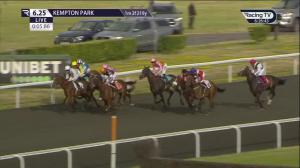 Video preview image for KEMPTON PARK 18:25 - Unibet More Boosts In More Races Fillies' Novice Stakes (5) (Div 2)
