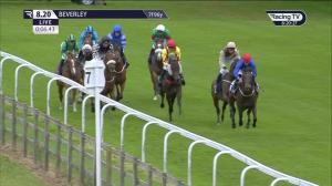 Video preview image for Beverley 20:20 - Churchill Tyres Handicap (6) (Div 1)