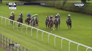 Video preview image for Beverley 19:00 - Sky Bet Go-Racing-In-Yorkshire Summer Festival Handicap (4)