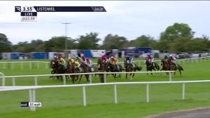 Video preview image for  15:55 - Kathleen Walsh Memorial Handicap Hurdle (80-102)
