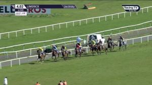 Video preview image for  16:02 - D & J Glazing (C & G) Maiden Hurdle