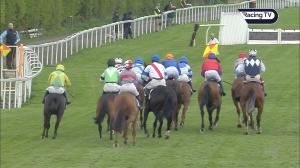 Video preview image for Perth 17:00 - Bedmax Amateur Jockeys' Handicap Hurdle (Div 1)