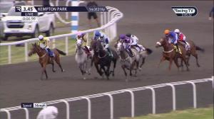 Video preview image for Kempton Park 15:45 - Unibet 40,000+ Live Streamed Events Fillies' Handicap (Gbbplus Race)