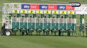Video preview image for Nottingham 16:30 - Sky Bet Extra Places Every Day Handicap