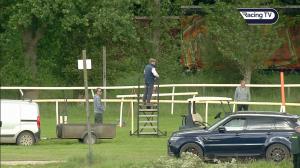 Video preview image for Fakenham 17:05 - Racing TV Female Jockeys' Handicap Hurdle