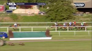 Video preview image for Leicester 19:50 - Sophie Ellis-Bextor Playing At Leicesterraces 5th July Handicap