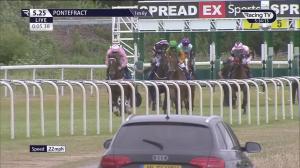 Video preview image for Pontefract 17:25 - Napoleons Casino Bradford Handicap