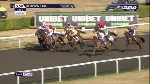 Video preview image for Kempton Park 17:50 - Industry Leading In-Play Markets At Unibet Apprentice Handicap