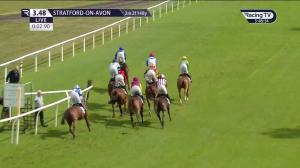 Video preview image for Stratford-on-Avon 15:48 - George & Dragon Novices' Limited Handicap Hurdle