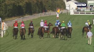 Video preview image for  17:35 - Follow RacingTV On Instagram Handicap Hurdle