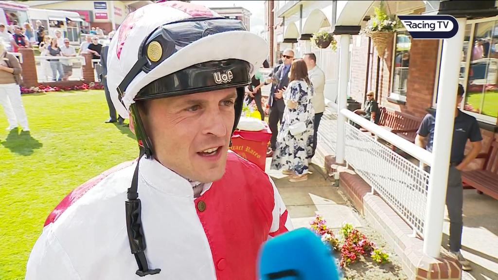 On Demand: John Hennessy - Ill Raise A Glass - Punchestown
